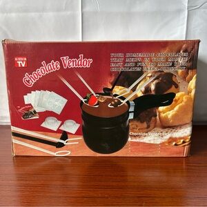 CHOCOLATE VENDOR As Seen on TV Chocolate Factory Melt Candy Confectioners NEW
